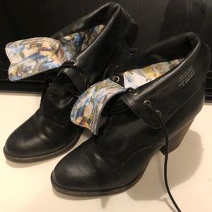 Women’s Heeled Ankle Booties